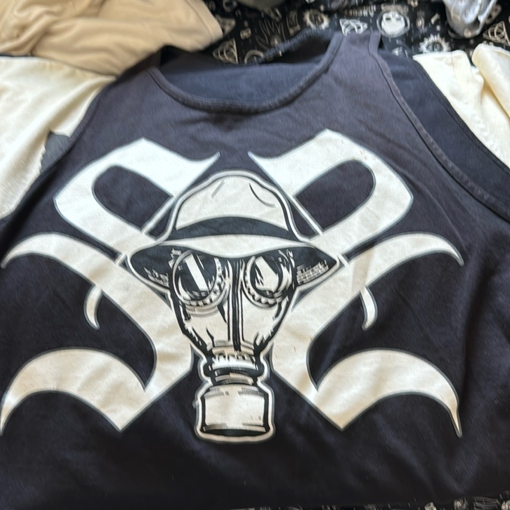 Tank top psycho realm